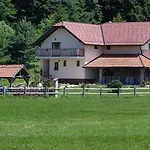 Tourist Farm Mali Raj Dolenci