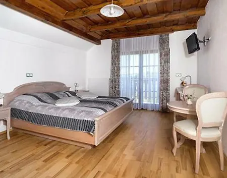 Smještaj na farmi Tourist Farm Mali Raj *