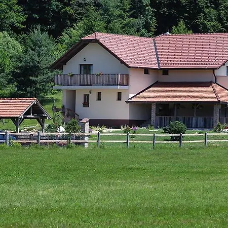 Tourist Farm Mali Raj Dolenci