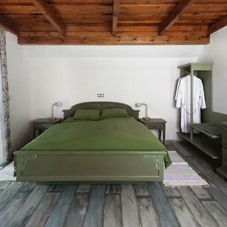 Tourist Farm Mali Raj *