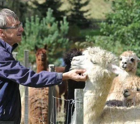 Gospodarstwo agroturystyczne Tourist Farm Mali Raj *
