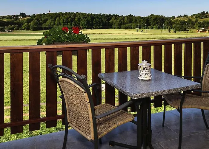 Tourist Farm Mali Raj Lantgård Dolenci